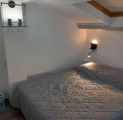 Chez Marie Villeneuve-Loubet